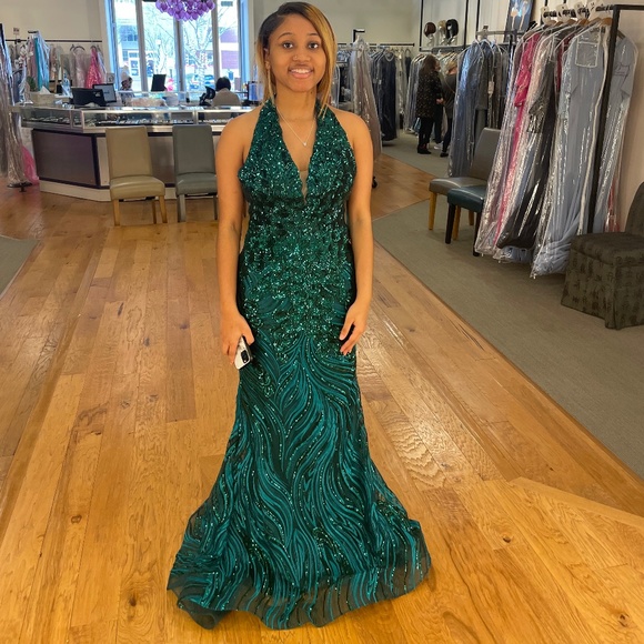 Emerald Green Prom Dress - Picture 1 of 3